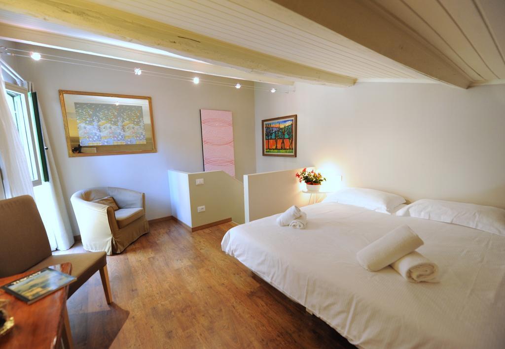 Acacia Firenze Apartments Artemisia-Angelica Екстер'єр фото