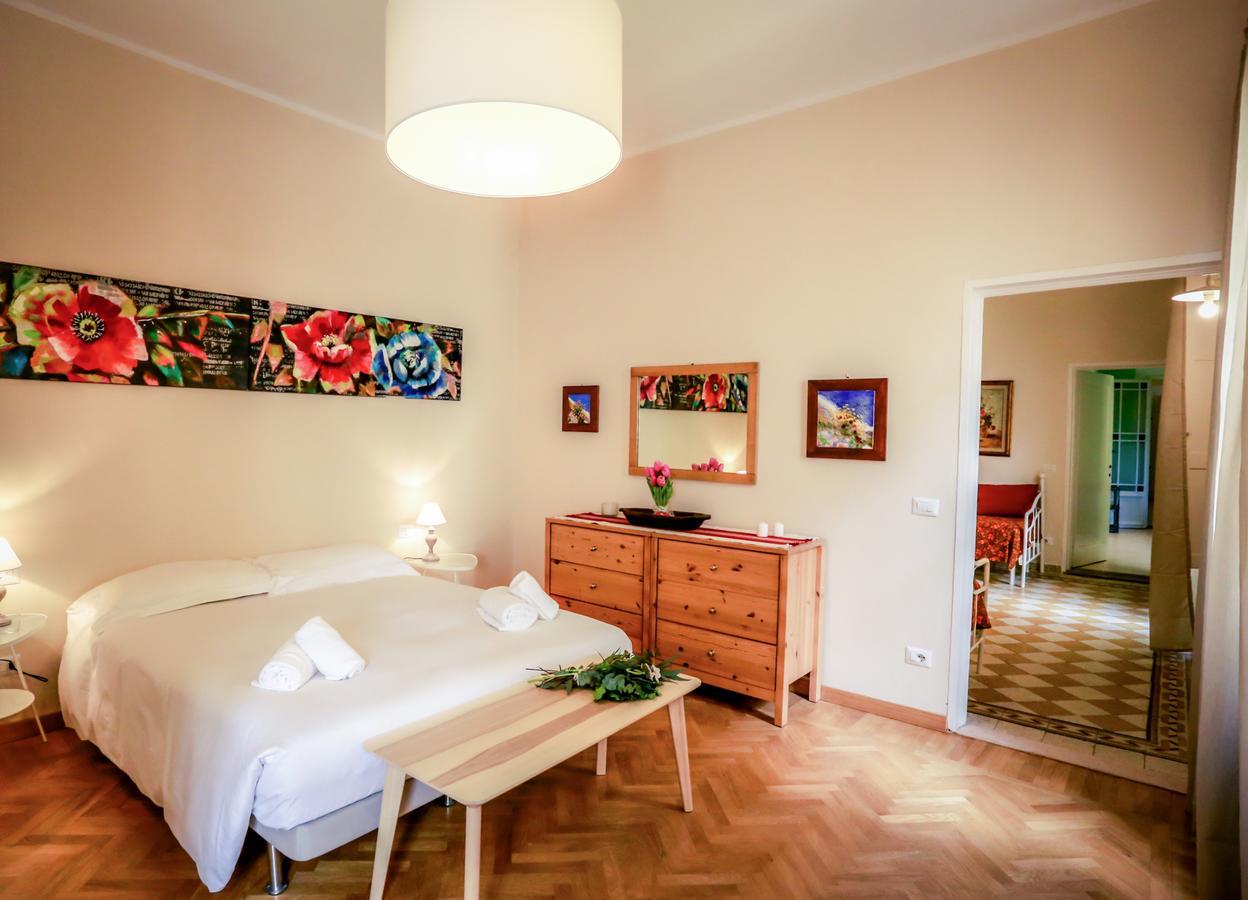 Acacia Firenze Apartments Artemisia-Angelica Екстер'єр фото